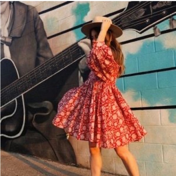 Daughters of India Kyra mini dress in saffron red. - Picture 4 of 10